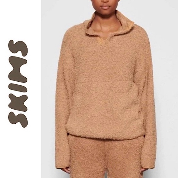 SKIMS Tops - SKIMS Cozy Sweater Pullover Sweatshirt Camel S / M Sherpa Oversized Slouchy